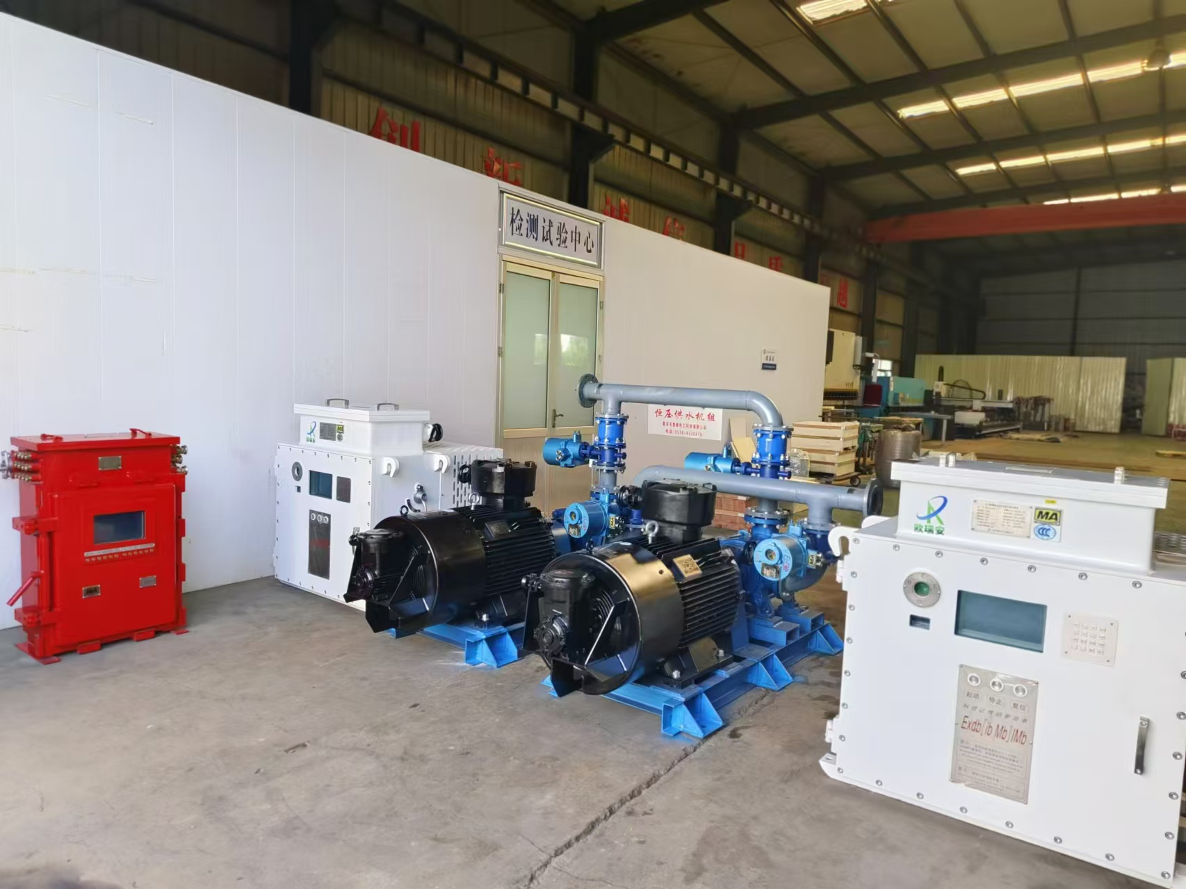 ��ѹ��ˮͼƬ