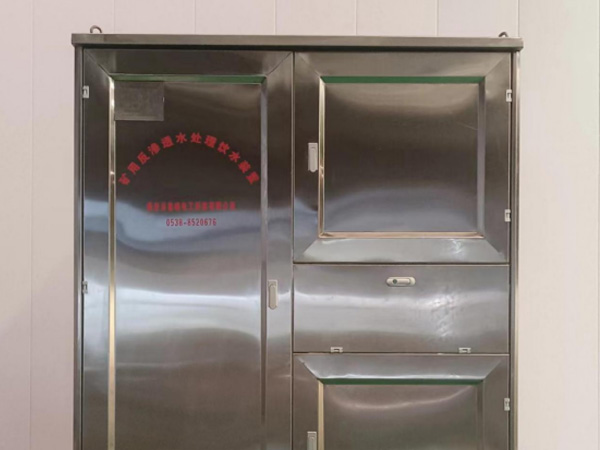 ���÷���͸ˮ������ˮװ��